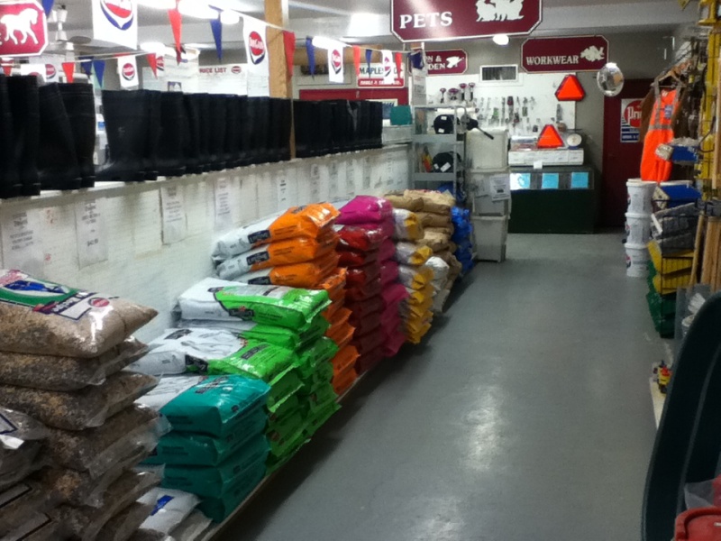 Premium Quality Organic Feeds by Dodds & Erwin in Ottawa